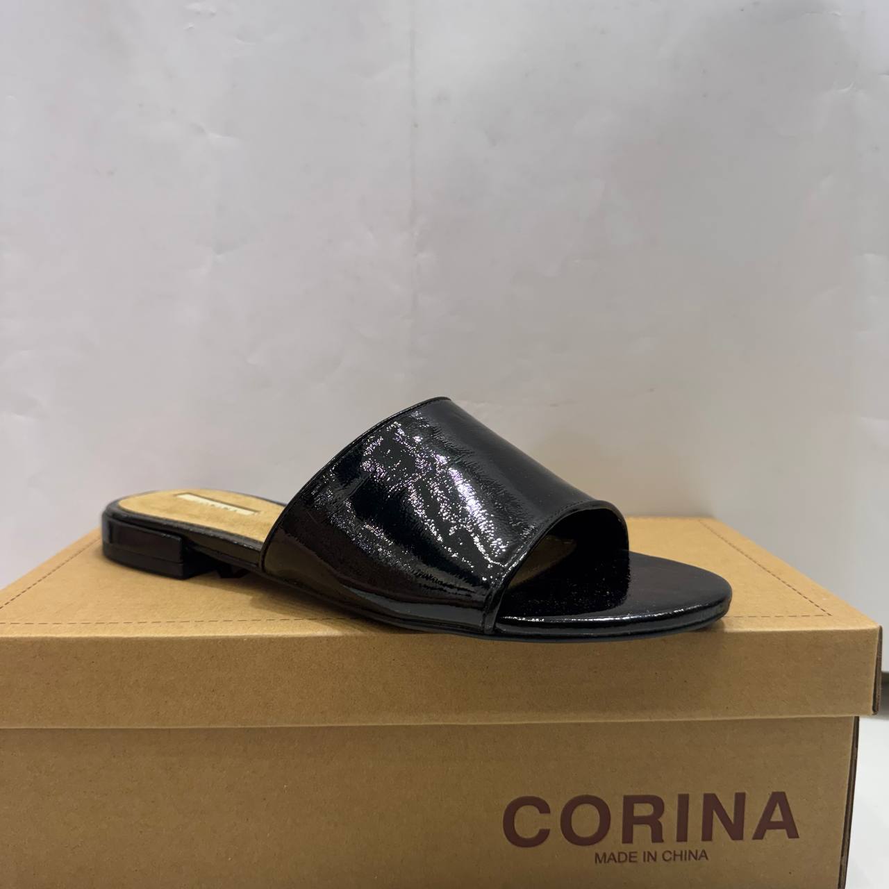 Ciabattina Corina in pelle