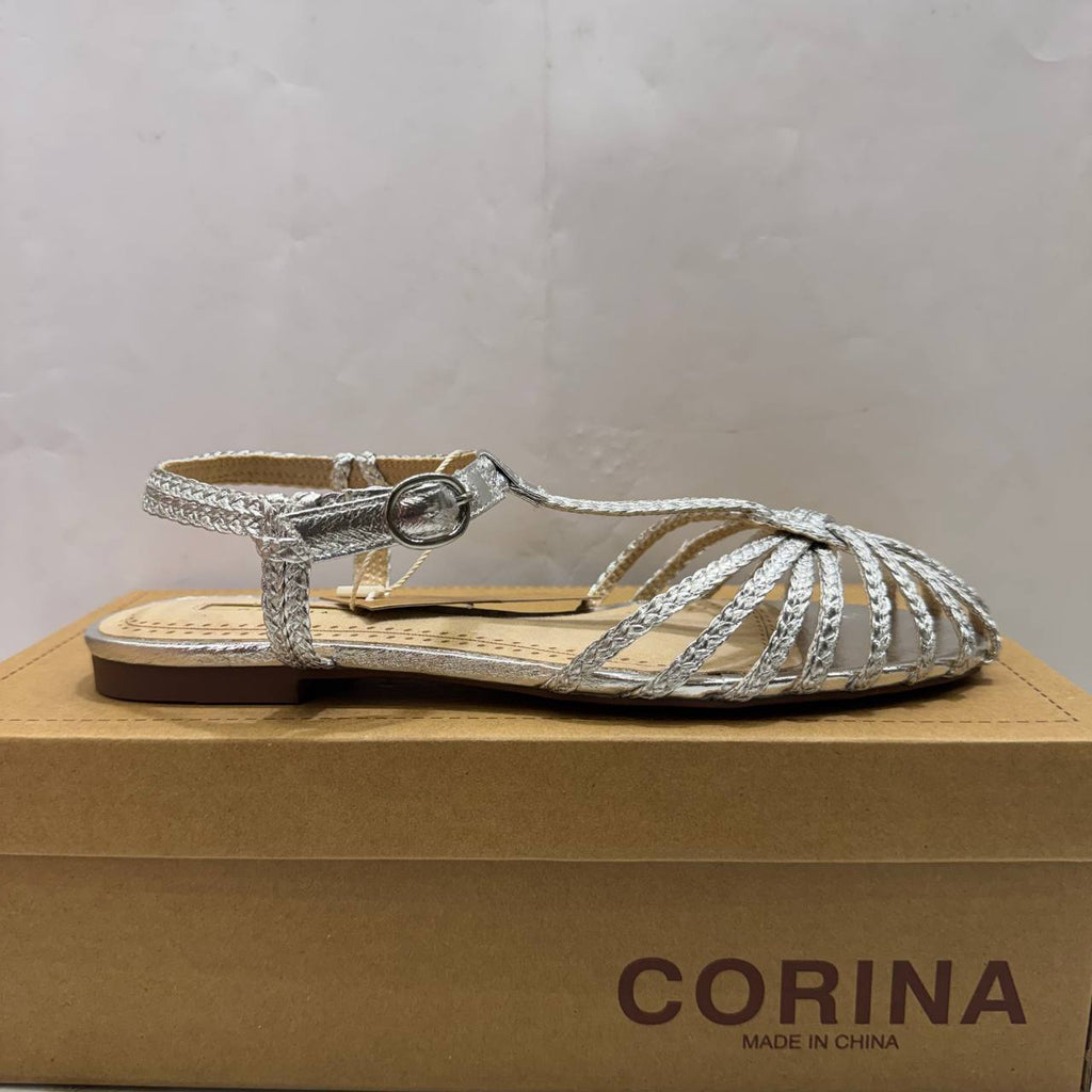 Ballerina Corina con intreccio