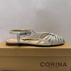 Ballerina Corina con intreccio